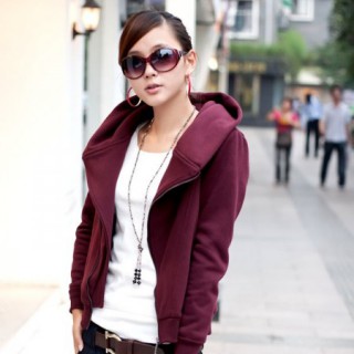 广西桂林情侣装长袖T恤批发广西服装批发字母印花情侣装批发情侣