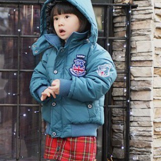 爆款品牌童装货源，提供数据包，七天无理由退换