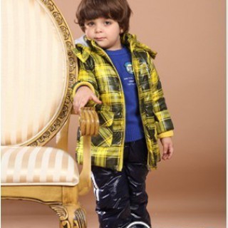 广州华恩猫和老鼠童装招商，冬季童装热潮