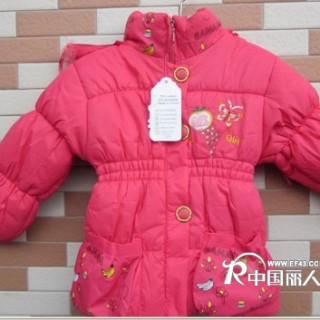 最新款棉衣厂家直销童装棉服外套批发市场最便宜童装棉衣批发价格