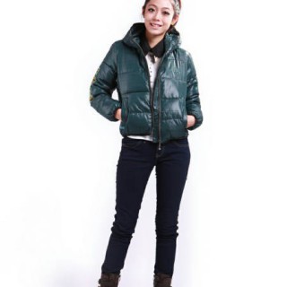 供应最便宜冬季棉服 便宜秋季女裤批发低价女裤沙河批发