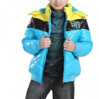 越位少年装2013春夏新品各省代理巡回订货会开始