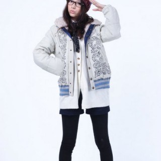 清远韩版时尚休闲女装批发网站直销低价批发羽绒服便宜质量好棉衣