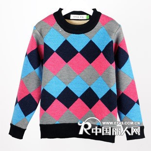 儿童保暖卫衣批发儿童棉衣卫衣大连儿童棉衣卫衣内衣批发