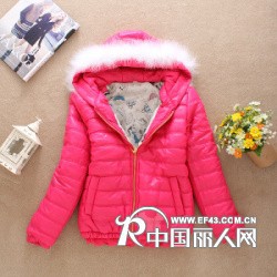 批发销售2012韩版冬装新款羊羔毛女装保暖加厚大棉衣棉服外套