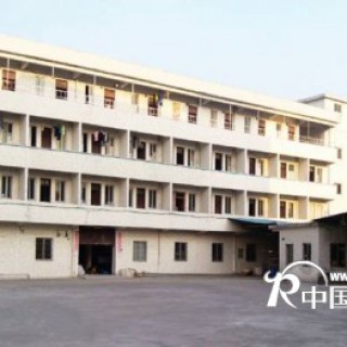 上万平米制衣工业园完工 越位服饰生产能力再次升级