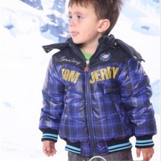 广州华恩中童服装招商，卡通品牌童装代理