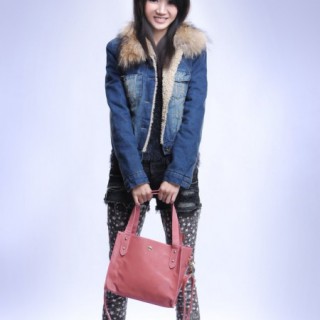 雅戈美黛*品牌服装店登陆中国