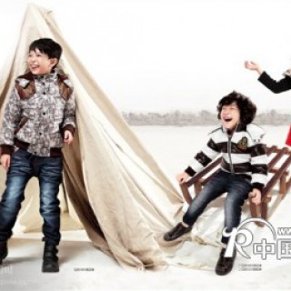 翘嘴蛇童装 关注细节追求极致