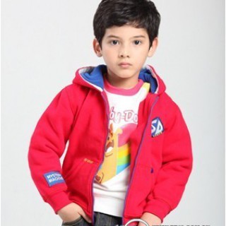 精品童装厂批发代理，2012冬季童装精品系列