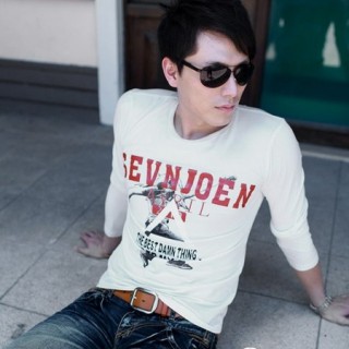 2012年男装库存春装t恤清货批发