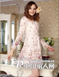 简洁，大方，显示美丽的品牌----汉蜜女装