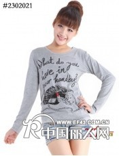 晓天服饰专业印花韩版女装长袖t恤批发
