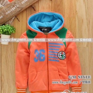 小孩服装批发小孩衣服批发小孩子上衣批发小孩裤子批发哪里有小孩