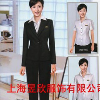 上海定做西服公司上海西服定做上海西装厂家定制西装