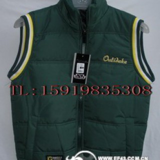 佐丹奴服装批发