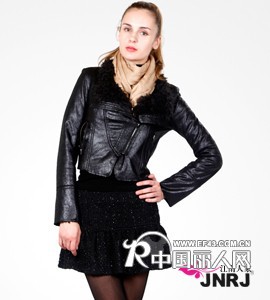 江南人家精品服饰超低价供货