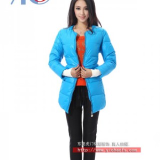 三十八元特批厂家直销棉衣批发依潮服饰女装棉衣批发