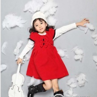 冬季儿童衣服加盟,强大的生产平台供应