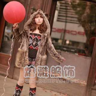 特价棉衣批发上海特价服装批发女装批发市场便宜皮草批发货源