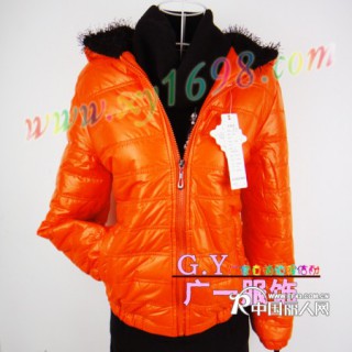 重庆哪里有厂家服装批发重庆哪里可以批发便宜的冬季棉服