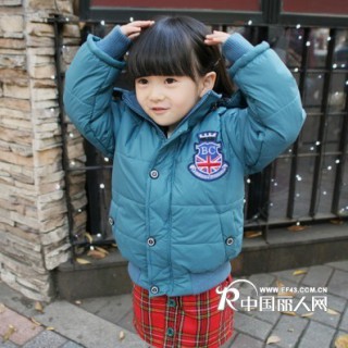 福建甘肃一手货源时尚便宜童装毛衣批发库存棉衣外套低价清仓批发