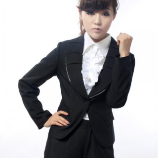 山东奇百特服饰集团承接各类服装设计生产订单