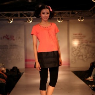 “妈咪世家”品牌孕妇装2012春夏招商中