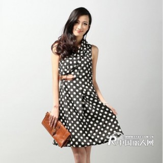 2012新款 翻领设计双层显瘦包臀雪纺连衣裙 6G1275A