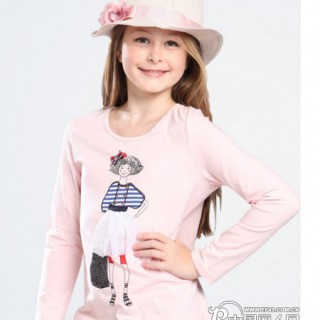 越位青少年装，最主流的时尚服装系列