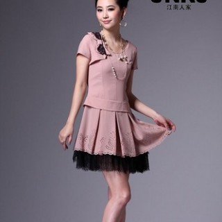 江南人家品牌女装夏季装新款烘托出女人的强大气场