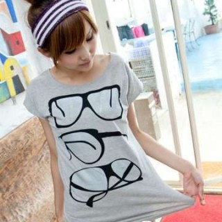 浙江服装批发纯棉t恤短袖女式t恤桐乡服装批发个性t恤特卖便宜