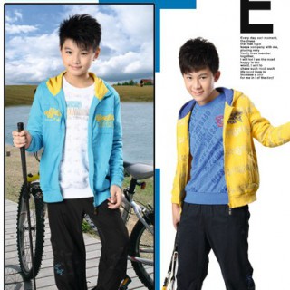 越位少年装：打造最完善的服饰品牌加盟连锁体系