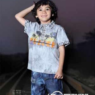 零售价是39~129元的童装品牌哈利玻特熊童装