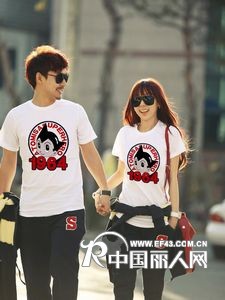 广东夏季情侣装批发市场哪里有时尚韩版情侣装批发