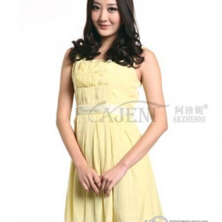 阿珍妮女装加盟“4S”服务，全程跟踪让你开店零烦恼