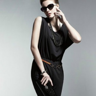 *雅戈美黛*品牌服装扣店登陆中国