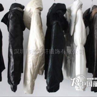 “艾沸”高档品牌女装 秋冬装 超低价走份 拿来就赚