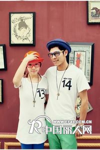 厂家情侣装批发市场山东情侣装批发货源福建情侣装批发市场网