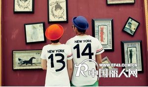 厂家直销情侣装批发市场哪家的好呢最时尚的情侣装批发商那里有呢
