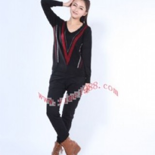 折扣女装时代的来临就在依玫折扣女装