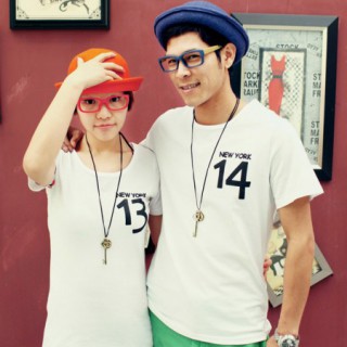 湖北哪里有好看的情侣装批发厂家直销