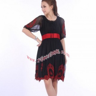 女装折扣_深圳依玫超低价供应品牌折扣女装