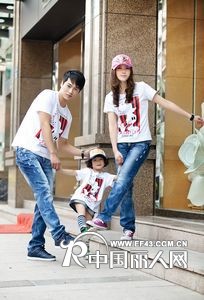 江苏情侣装批发货源在南京哪里有情侣装批发常州亲子装批发在哪里