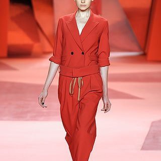 春夏装爆款热荐 上千款韩版女装超赞