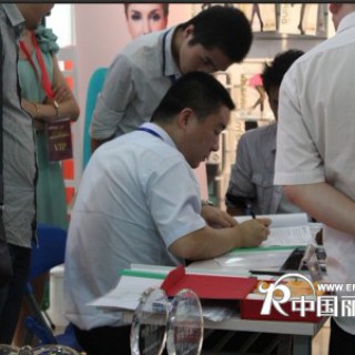 米兰春天文胸内裤火爆招商