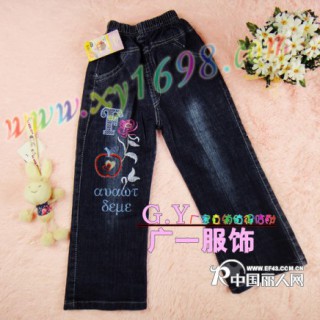 广州哪里有便宜的小孩子牛仔裤批发广州哪里有几块钱的童装批发