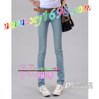 广州秋季时尚女装牛仔裤批发广州秋季韩版女装牛仔裤批发