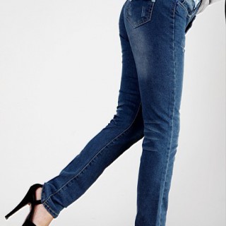 韩版男士牛仔裤低价批发厂家直销一手货源广州沙河低价牛仔裤批发