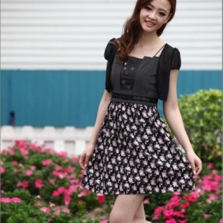 服装代理加盟，女装代理加盟，岁月物语代理加盟